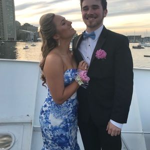 Sherri Hill Size 6 Prom Dress